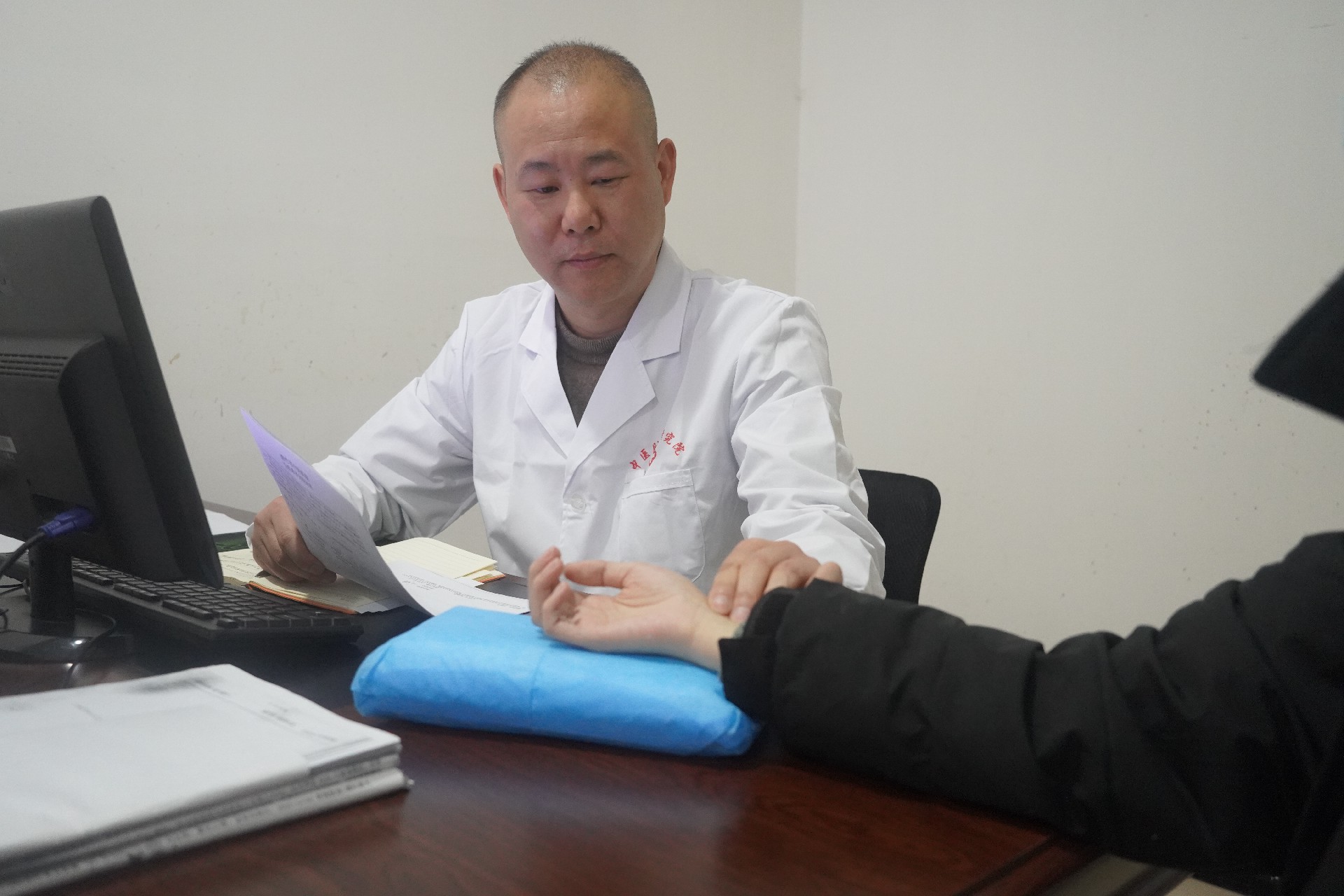 成都海大中医肿瘤医院罗程主任